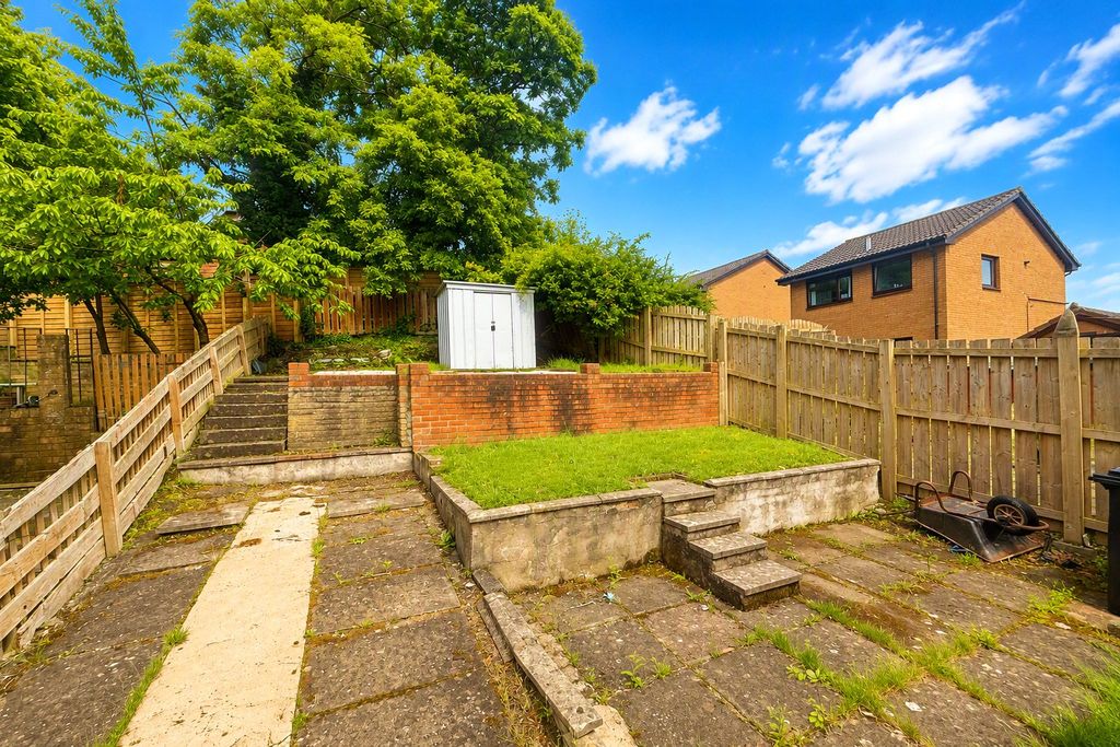 Property photo 2 of 6 Picture No. 05