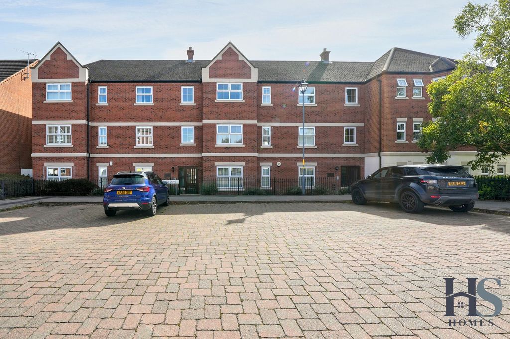 Property photo 1 of 16