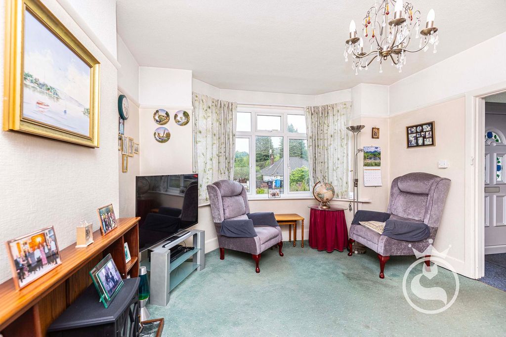 Property photo 3 of 13