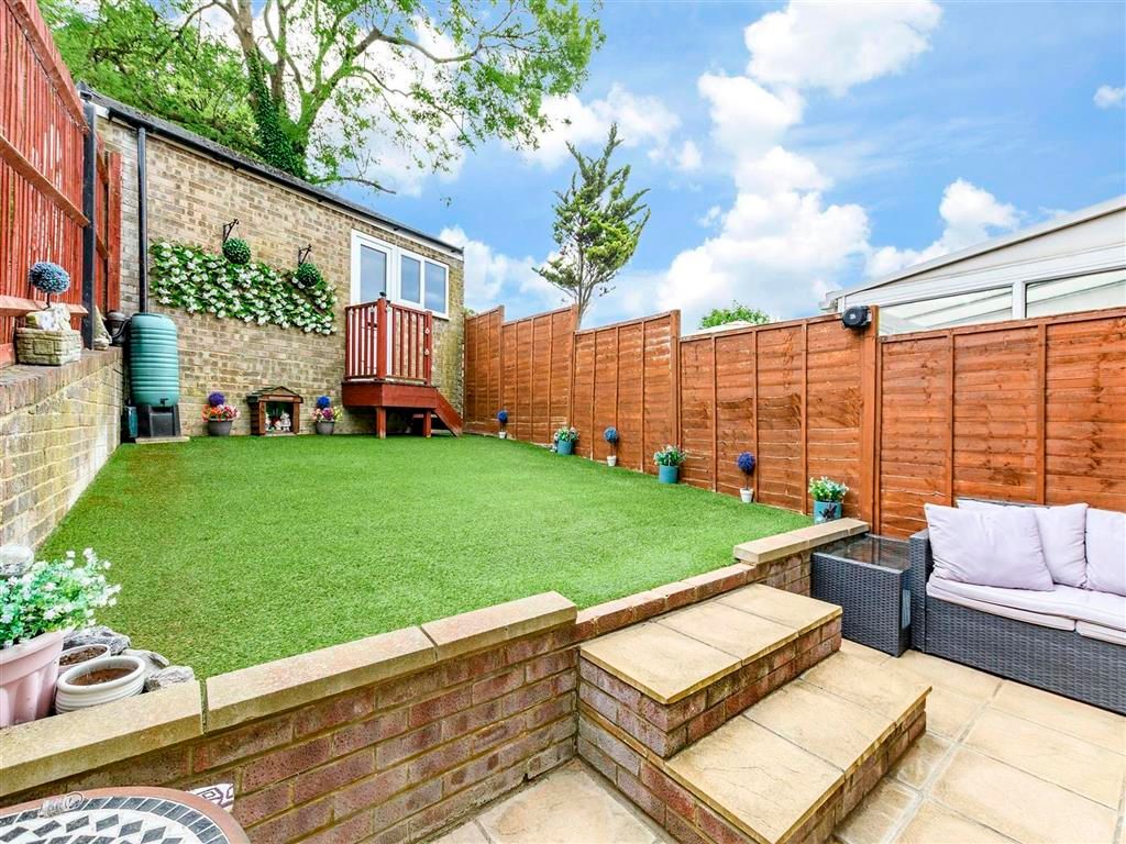 Property photo 2 of 8 Rear Garden *