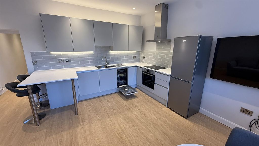 Property photo 2 of 14 Fullsizerender-3.Jpeg