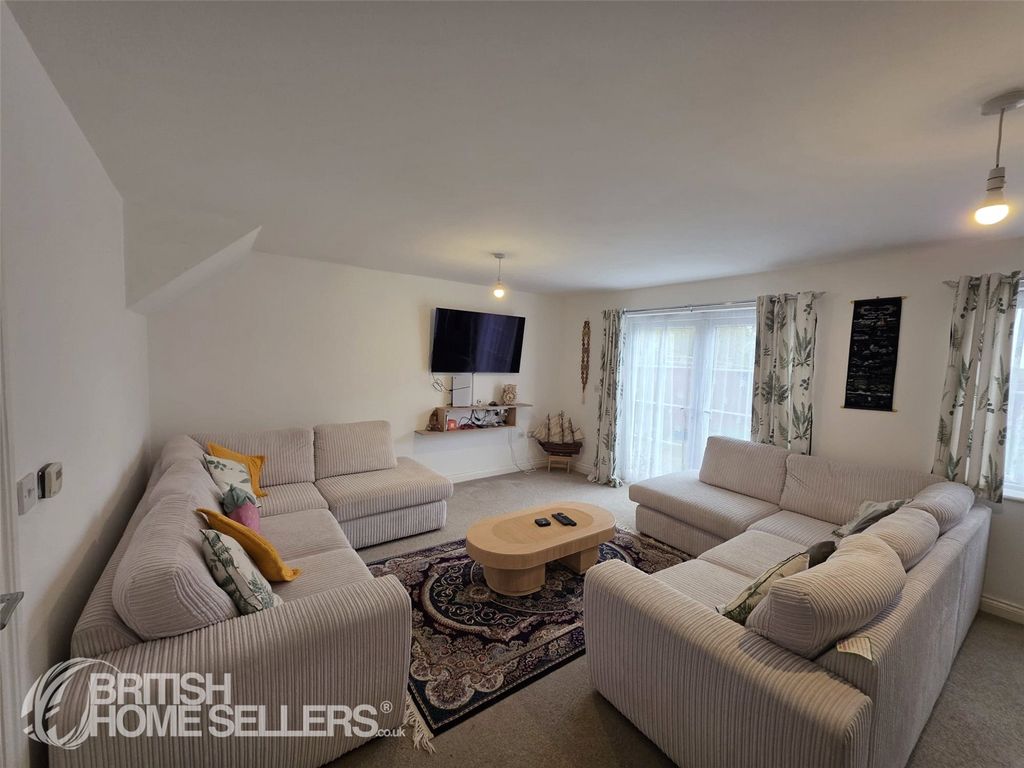 Property photo 2 of 16 Picture No. 10