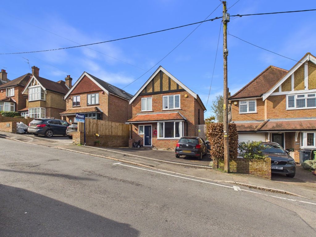 Property photo 1 of 16 Front