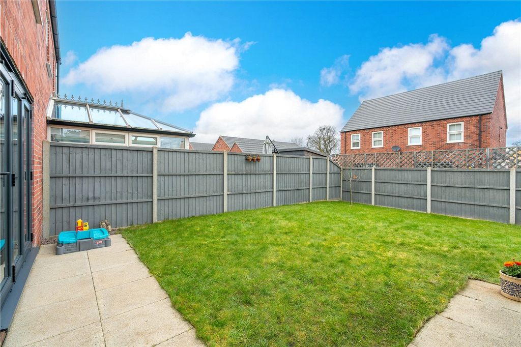 Property photo 3 of 16 Picture No. 07