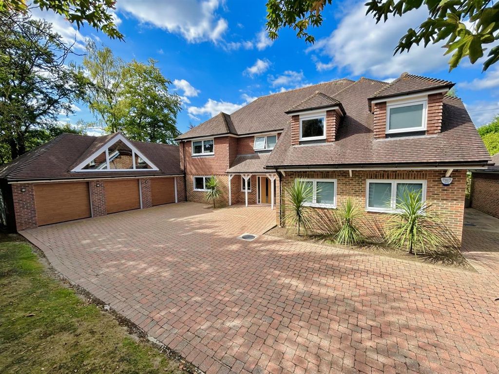 Property photo 1 of 23 Thumbnail_High Trees New Front Shot.Jpg