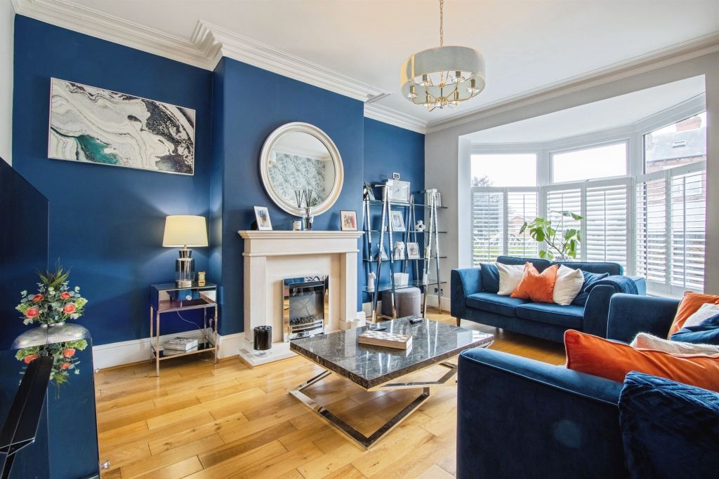 Property photo 3 of 27