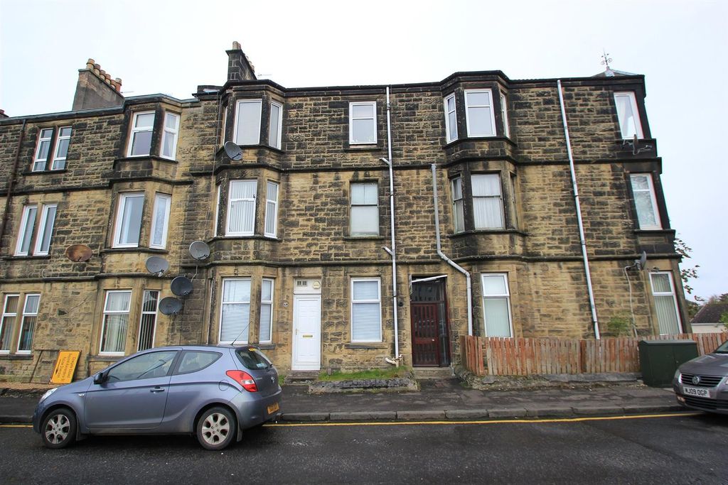 Property photo 1 of 2