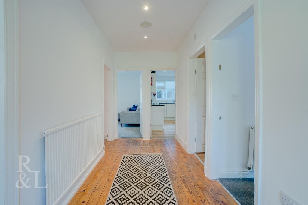 Property photo 3 of 23 Bb (2).Jpg