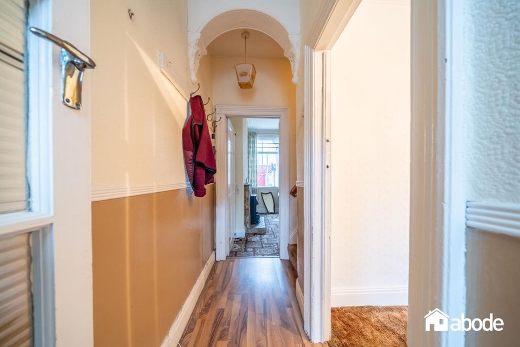 Property photo 3 of 15 Dsc02006-Hdr.Jpg