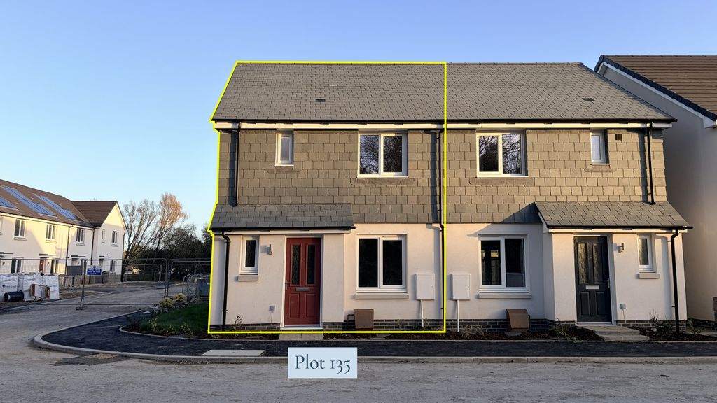 Property photo 3 of 8 5044632