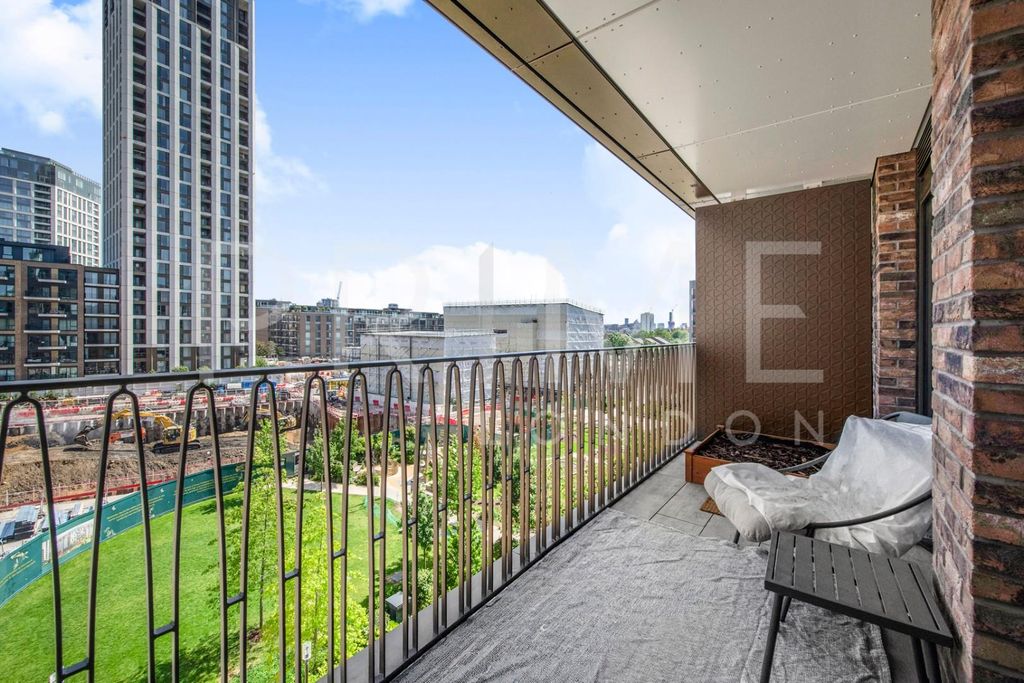 Property photo 2 of 19 Sh7.Jpg