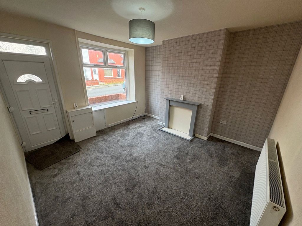 Property photo 3 of 9 Picture No. 08