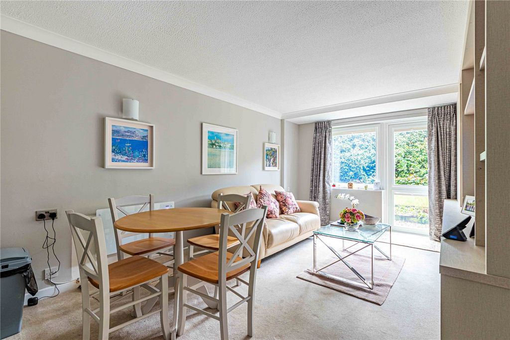 Property photo 3 of 11 Picture No. 04