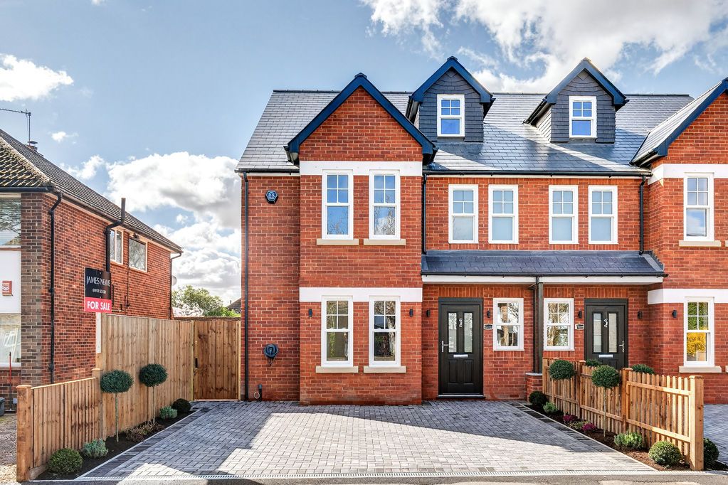 Property photo 1 of 19 Photo 19