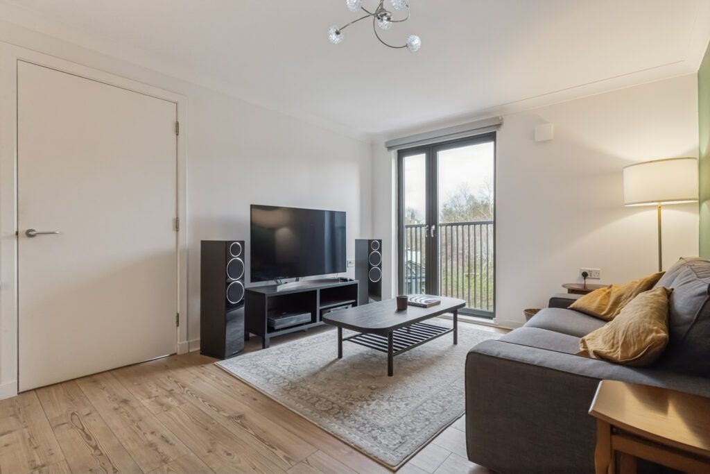 Property photo 2 of 18