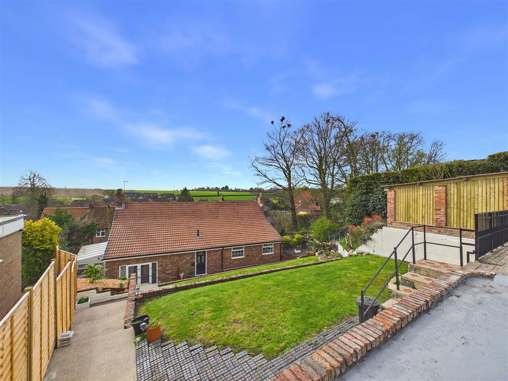 Property photo 2 of 23 Outside