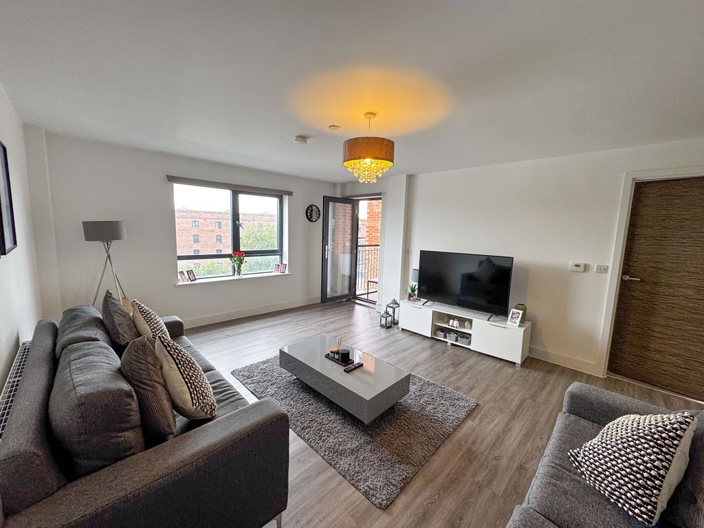 Property photo 2 of 20 l1949484Img_4367_Edited.Jpg