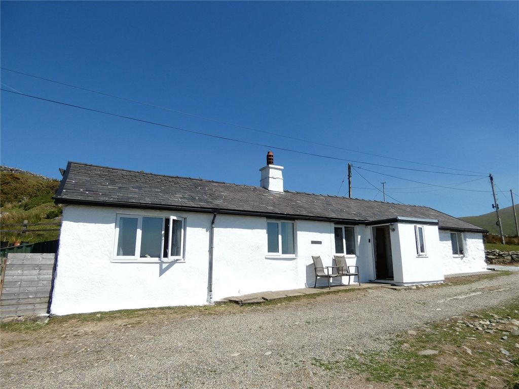 Property photo 1 of 18 Picture No. 05