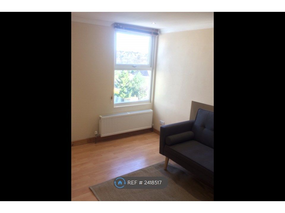 Property photo 3 of 9 Scenic Views To Front &amp; Rear