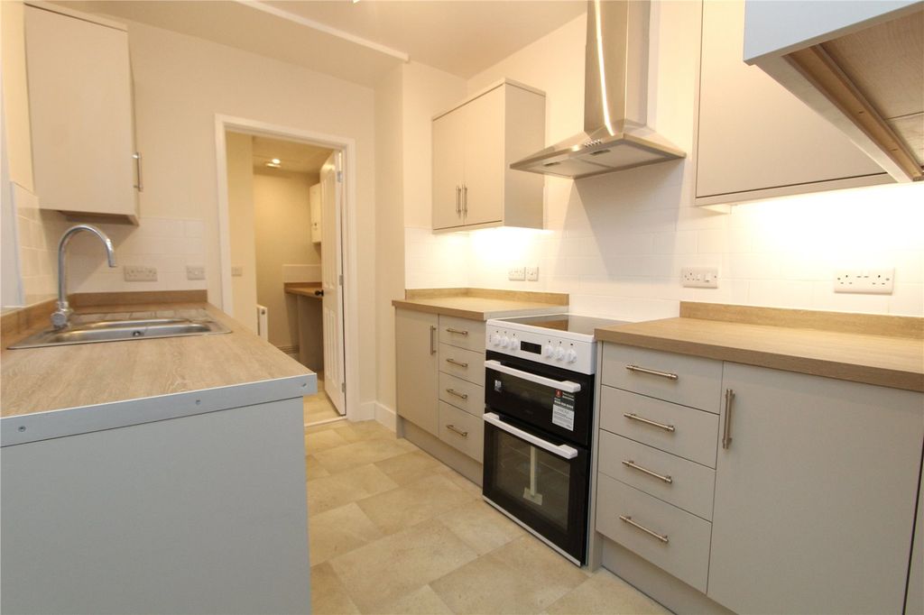 Property photo 2 of 11 Picture No. 01