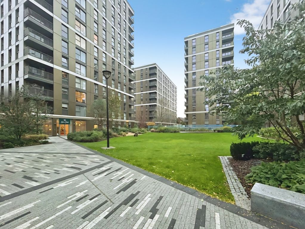 Property photo 3 of 11 Pbox-Img.Jpg