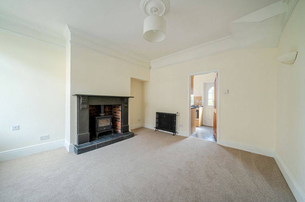 Property photo 3 of 16 1479562-6-6A4cc63...