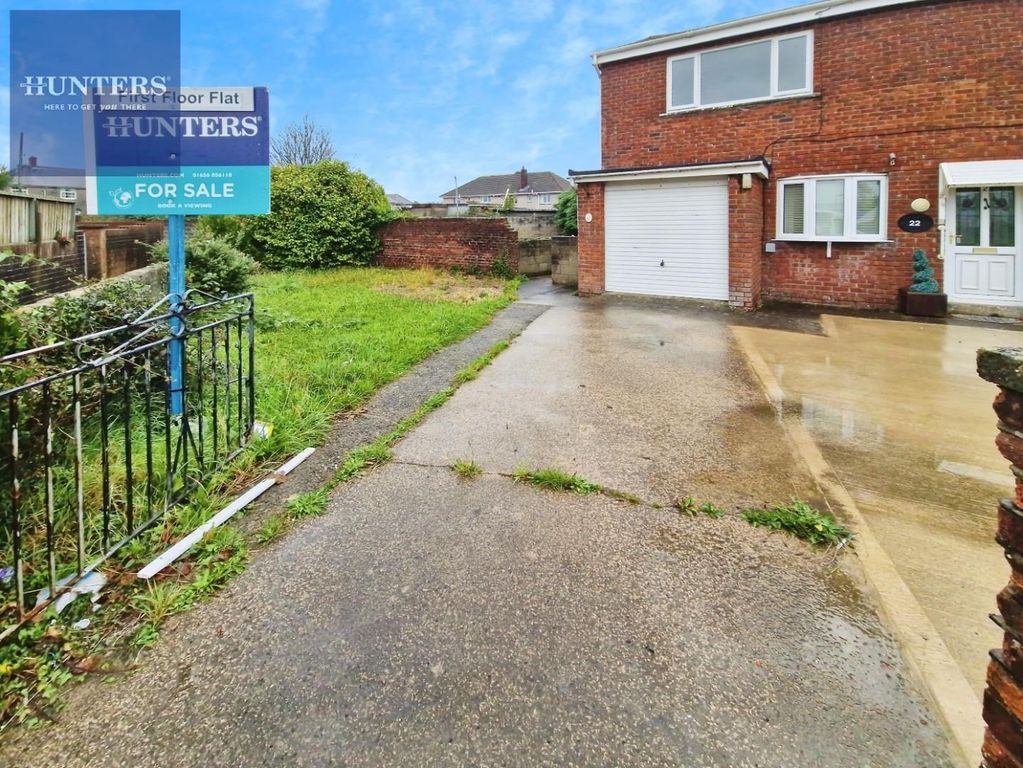 Property photo 1 of 8 2F4Bdca6-1000084101.Jpg