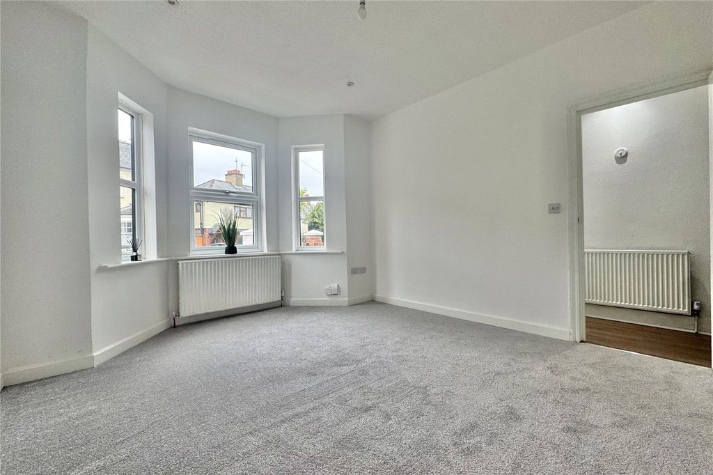Property photo 2 of 14 Picture No. 22