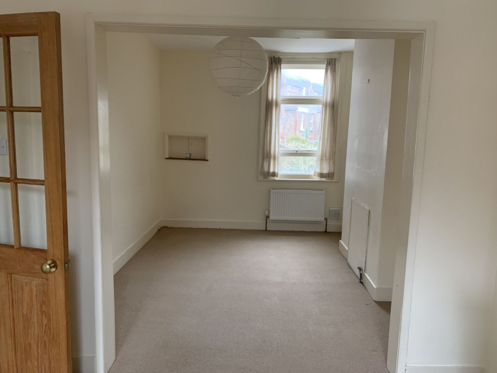 Property photo 3 of 12 Gallery