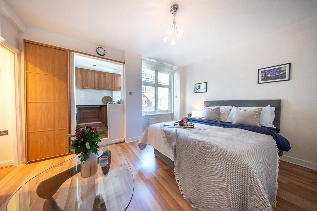 Property photo 3 of 11 Open Plan Living