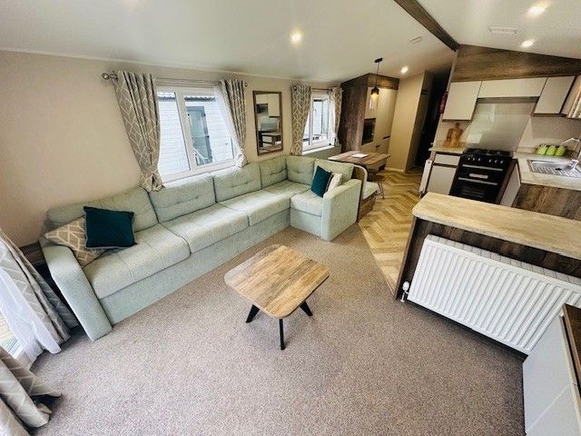 Property photo 2 of 6 Kpvjq6909Ca53E1742.Jpg