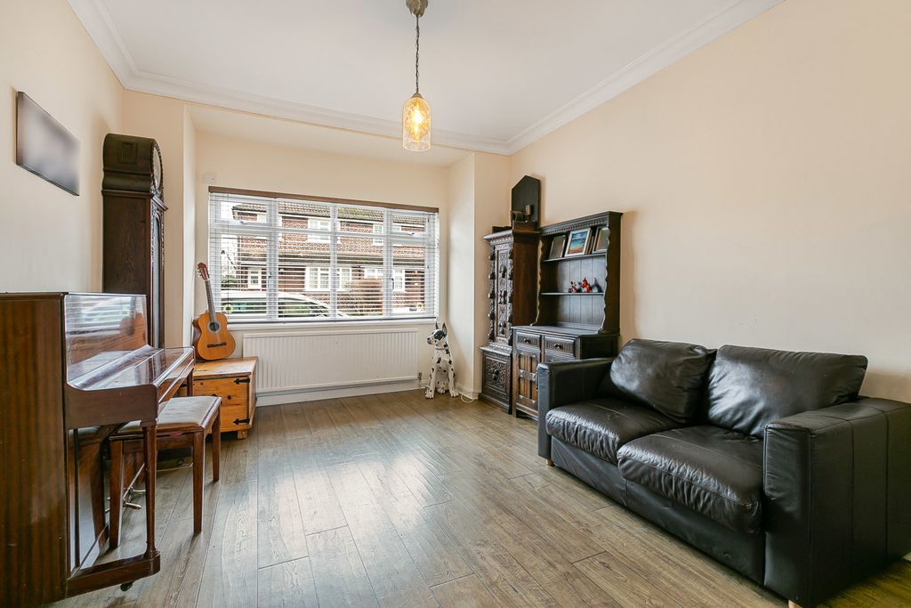 Property photo 2 of 35 Reception