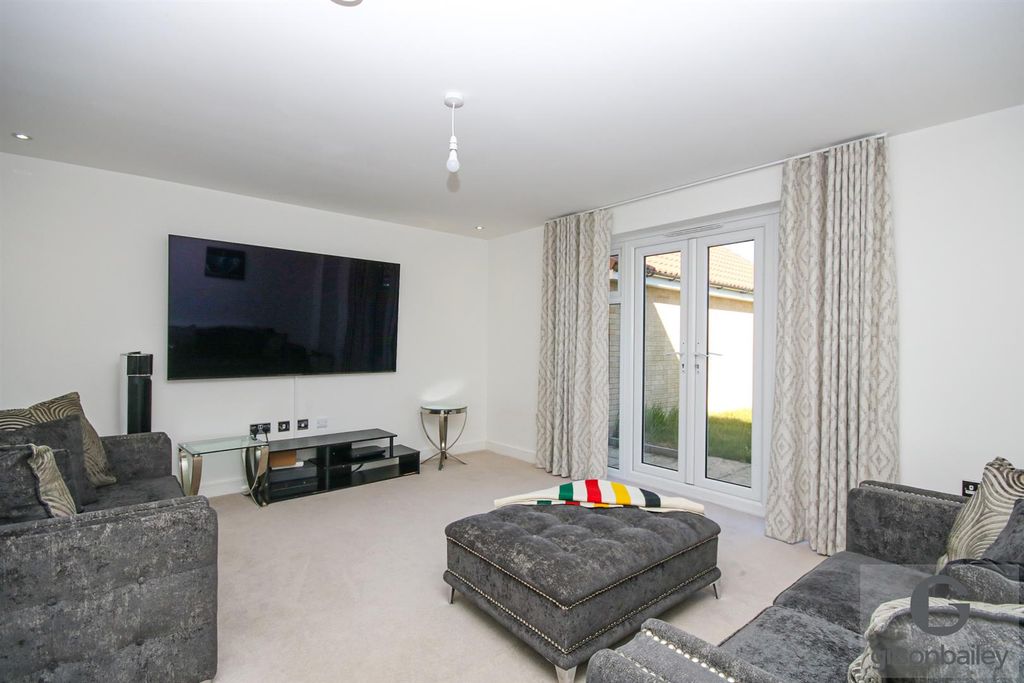 Property photo 3 of 18 Img_4885-2.Jpg