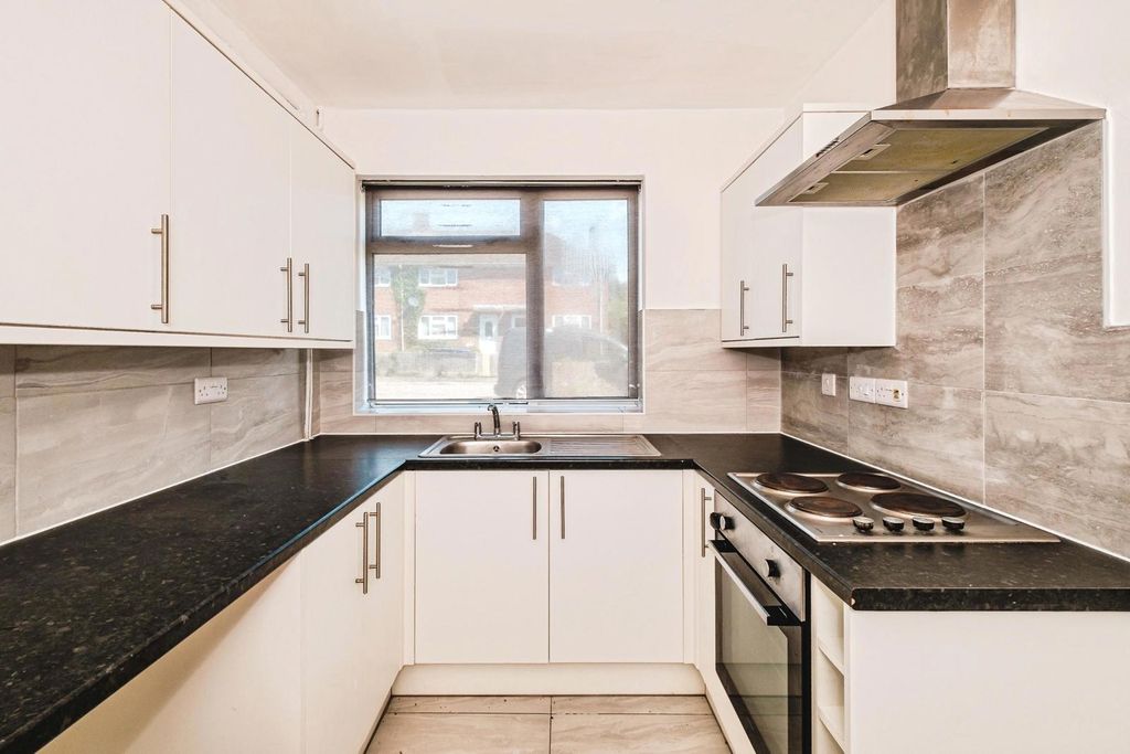 Property photo 1 of 14 Pbox-Img.Jpg
