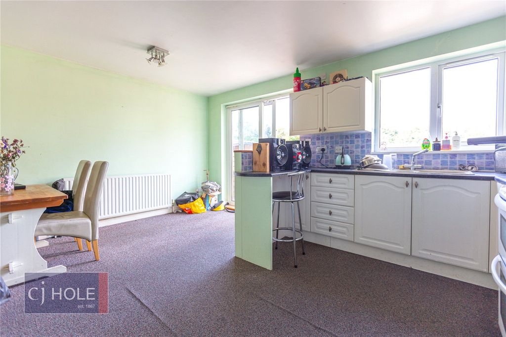 Property photo 3 of 15 Picture No. 26