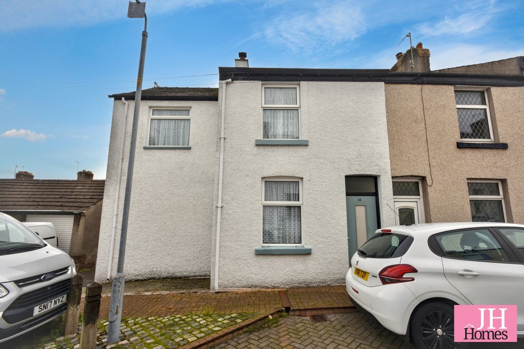 Property photo 1 of 19
