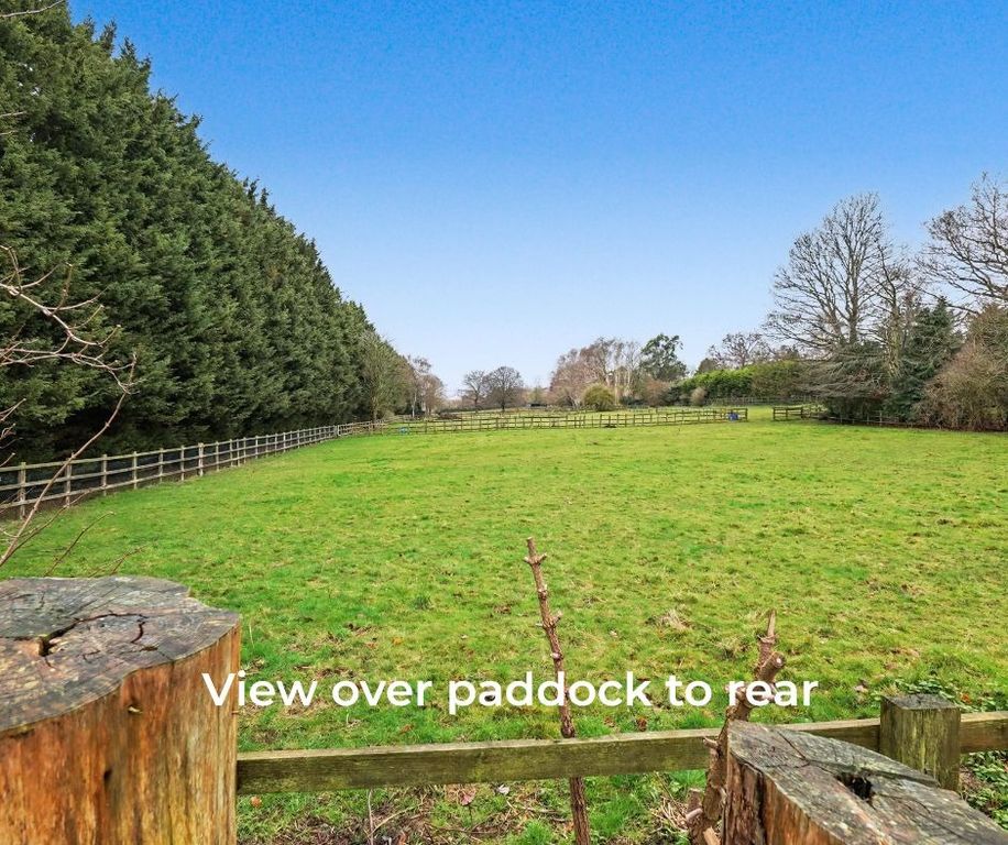 Property photo 3 of 35 4830019