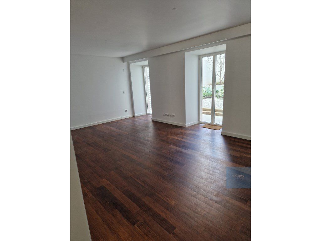 Property photo 1 of 24 3 Bedroom Duplex Apartment In Lisbon