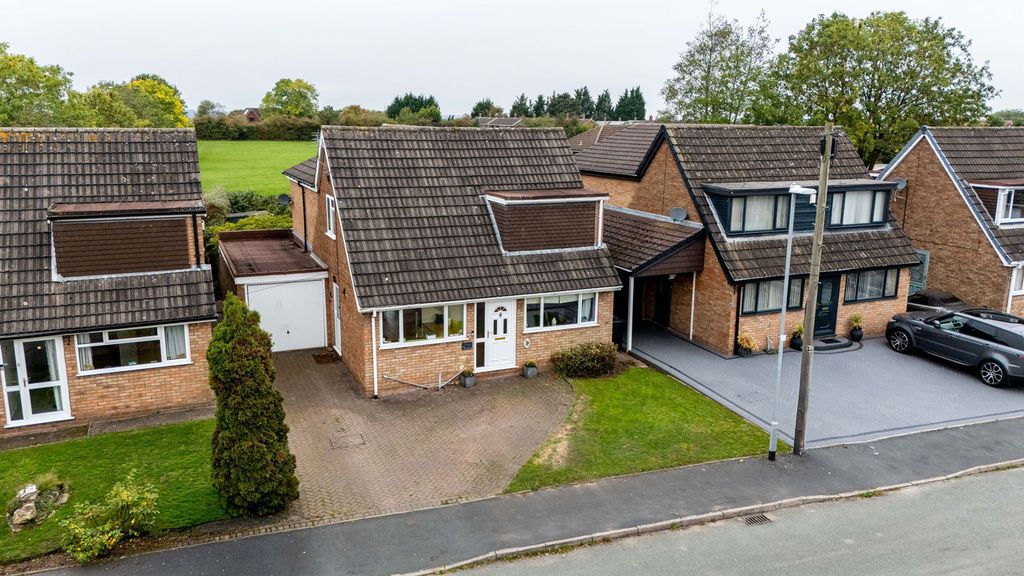 Property photo 1 of 25