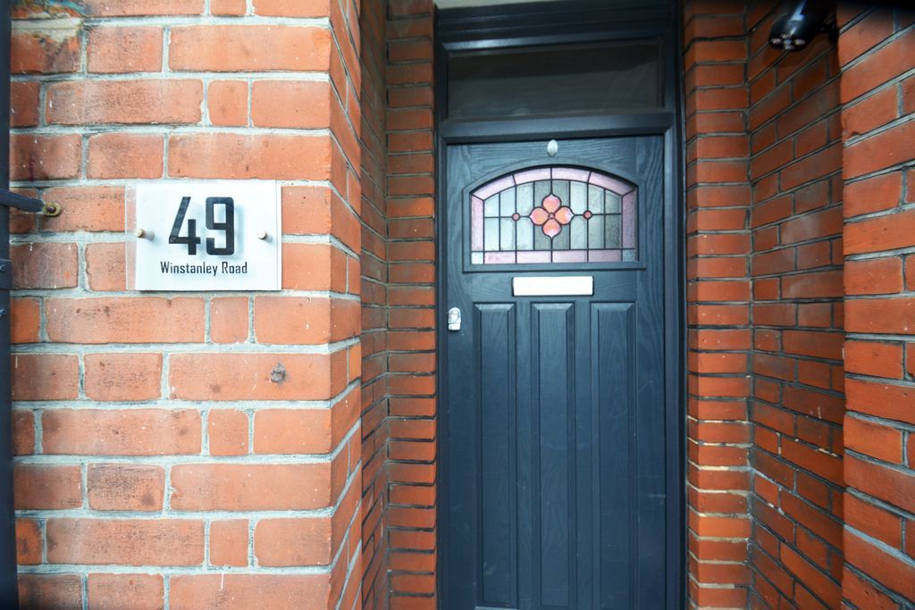 Property photo 2 of 15 Photo 6