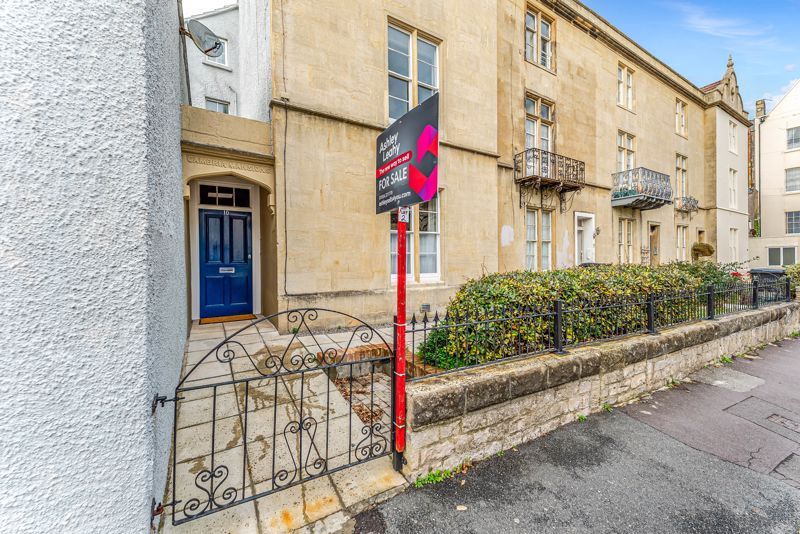 Property photo 2 of 11 Photo 11