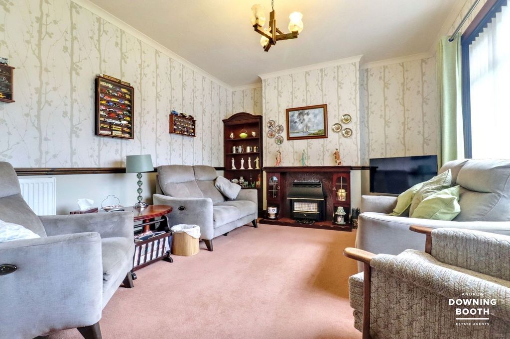 Property photo 3 of 29