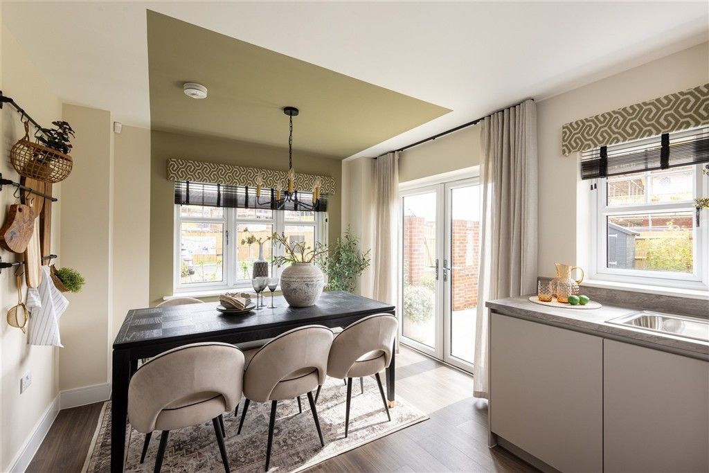 Property photo 3 of 7 Kitchen Diner