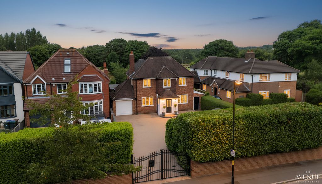 Property photo 2 of 34 3436597