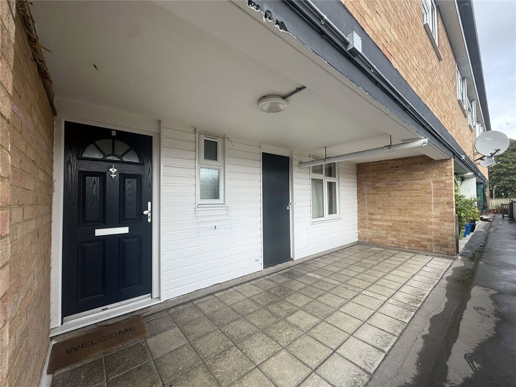 Property photo 1 of 11 Picture No. 23