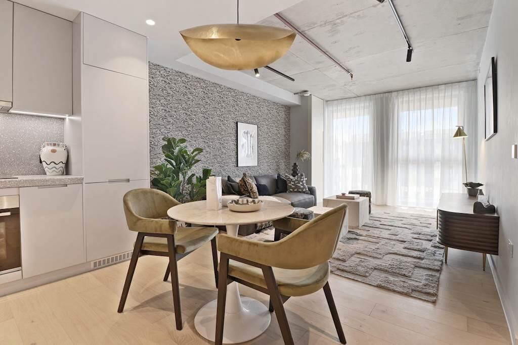 Property photo 2 of 12 Living Room