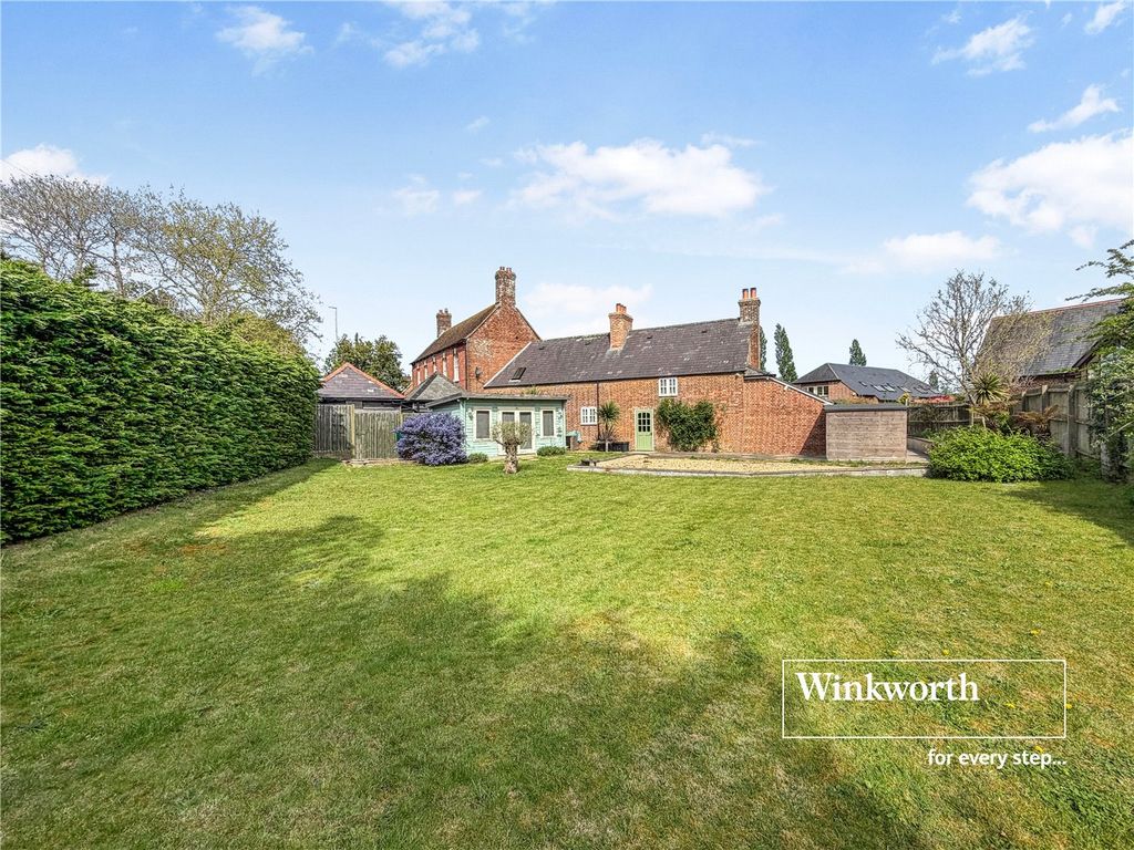 Property photo 1 of 14 Picture No. 04
