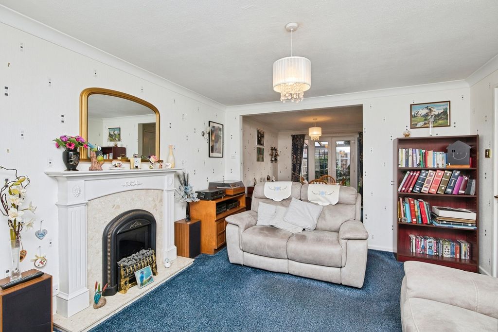 Property photo 3 of 20 Pbox-Img.Jpg