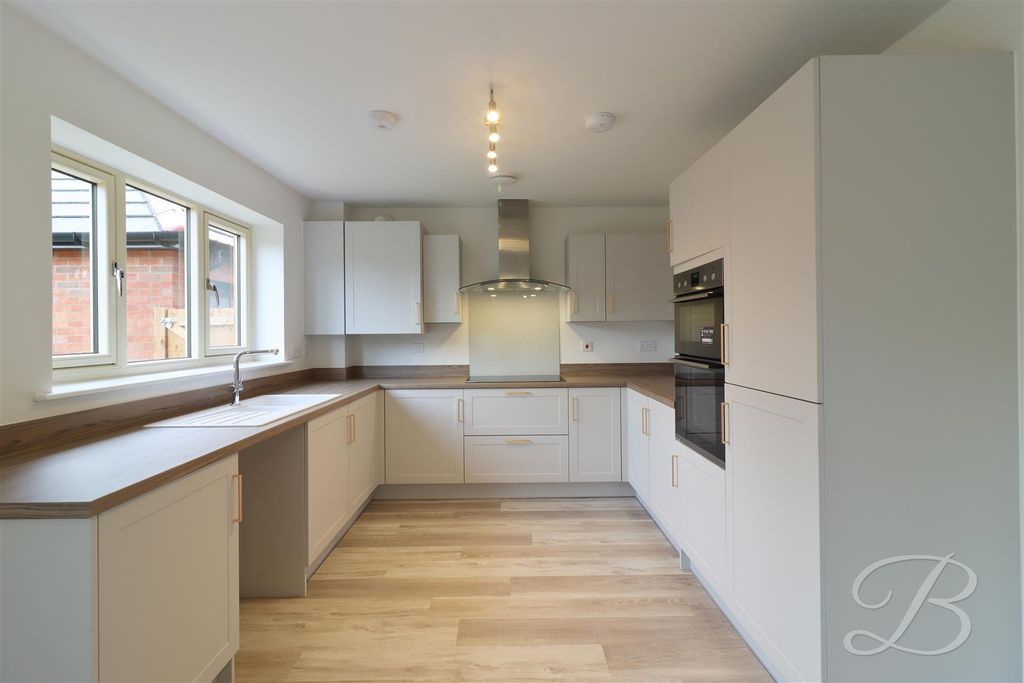 Property photo 2 of 25 Img_1055_1.Jpg