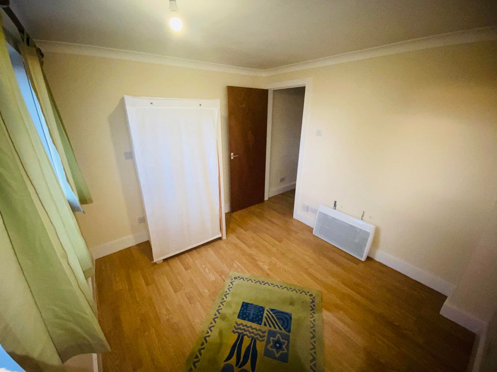 Property photo 3 of 4 Bedroom 1